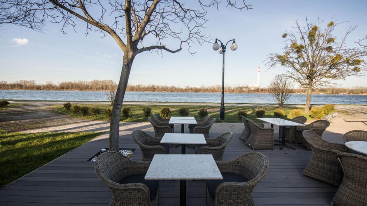 River Guest house 3*